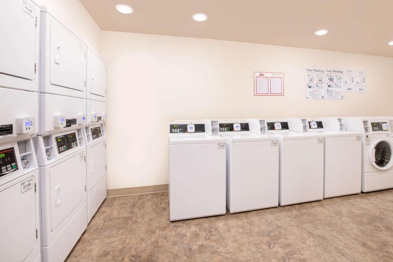 Woodspring Suites Columbus Fort Moore エクステリア 写真